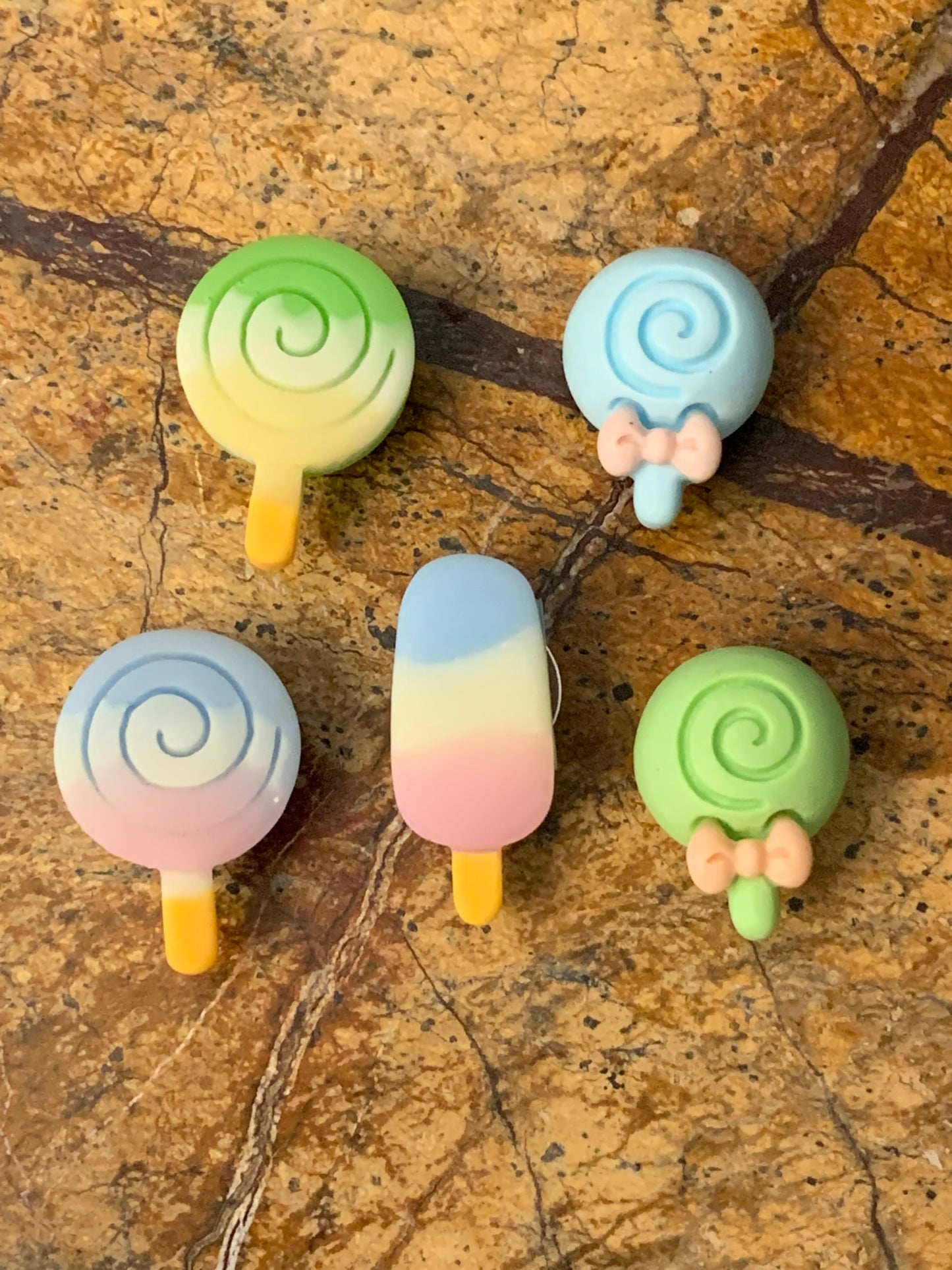 Lollipop Shoe Charm