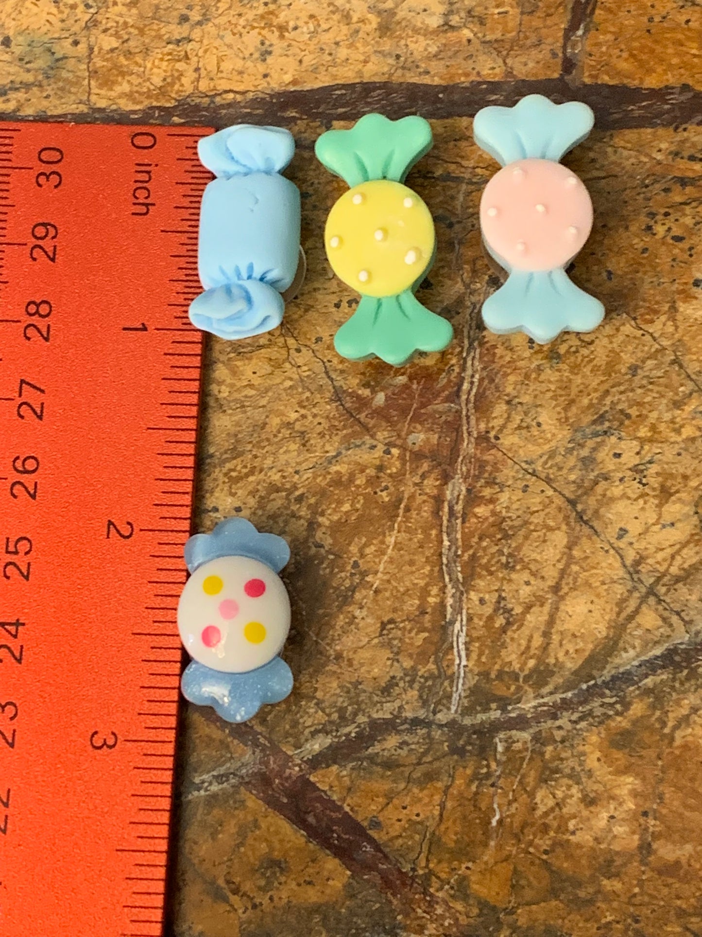 Twisted Candy Shoe Charm