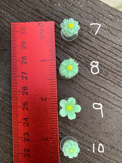 Green Flower Shoe Charm